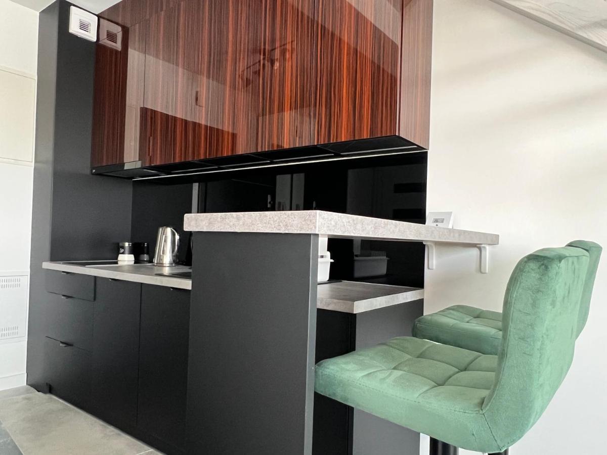 Apartament Premium Ze Zlota Wanna W Sypialni Widok Na Morze Dyskretny Taras Z Lozkiem - Baltyckie Sarbinowo 18 Dış mekan fotoğraf